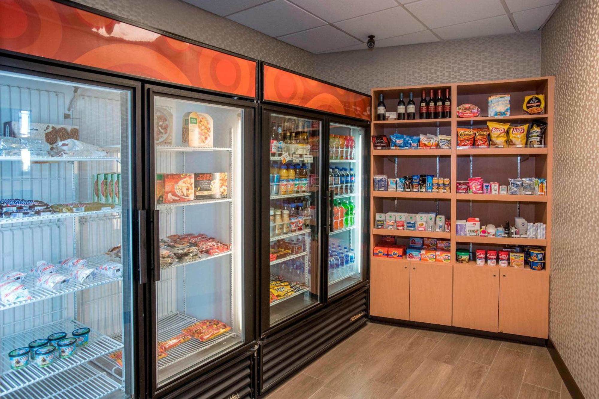 Springhill Suites By Marriott Pueblo Downtown Extérieur photo