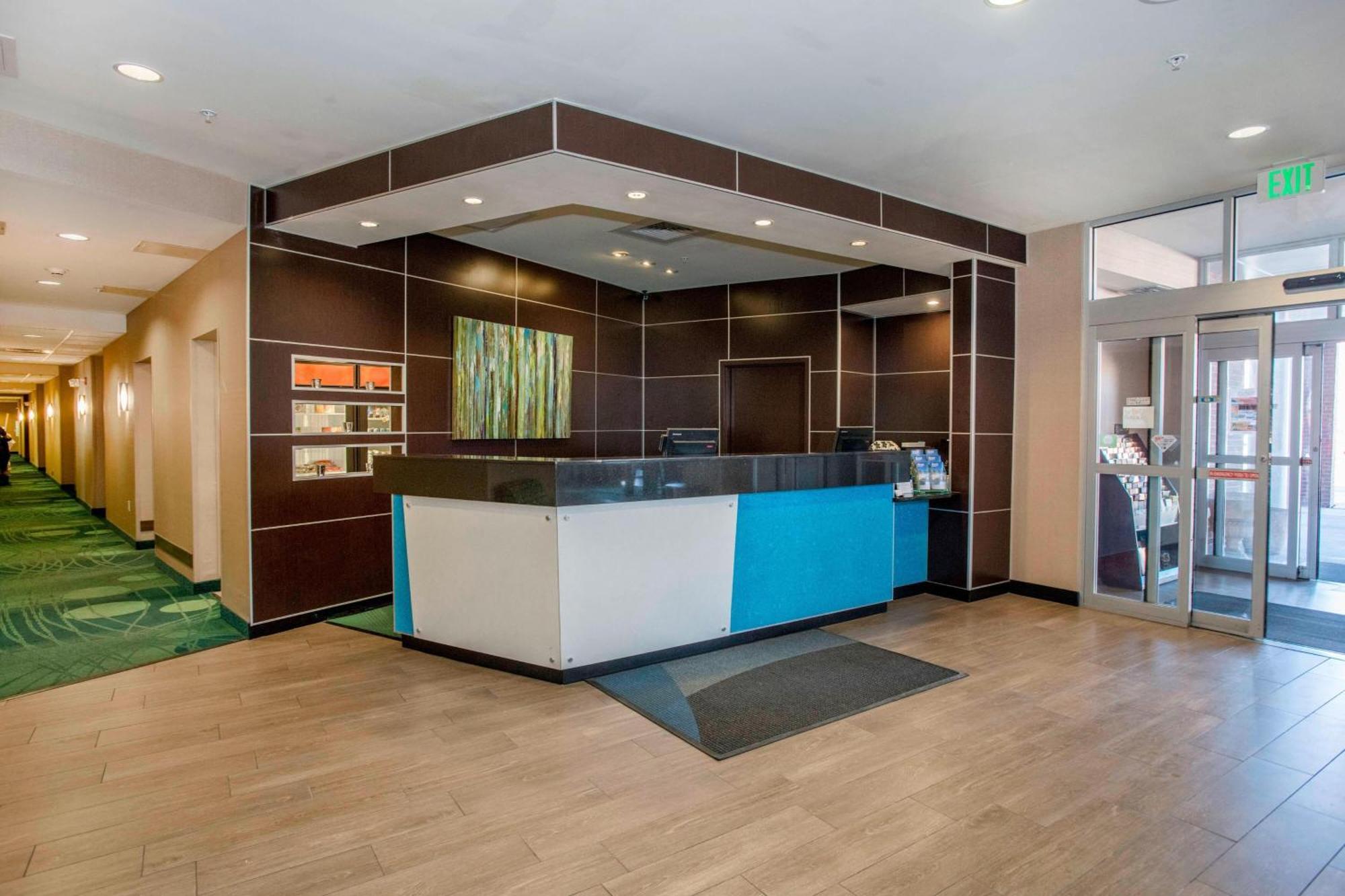 Springhill Suites By Marriott Pueblo Downtown Extérieur photo